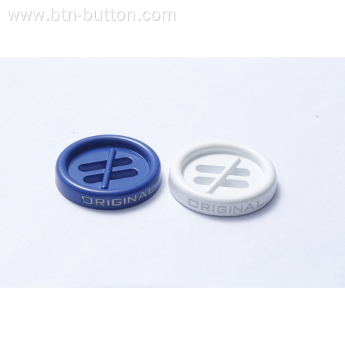 Metal buttons are used for denim clothes